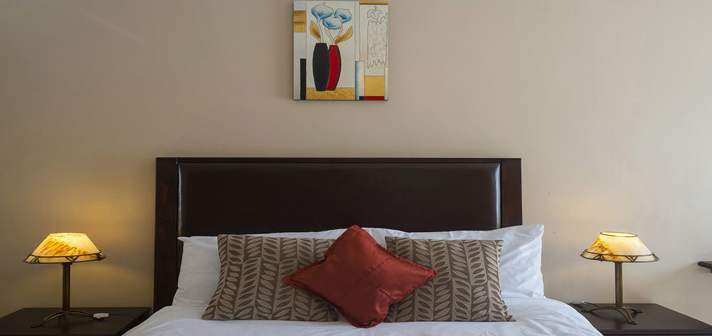 Riverstone Guest